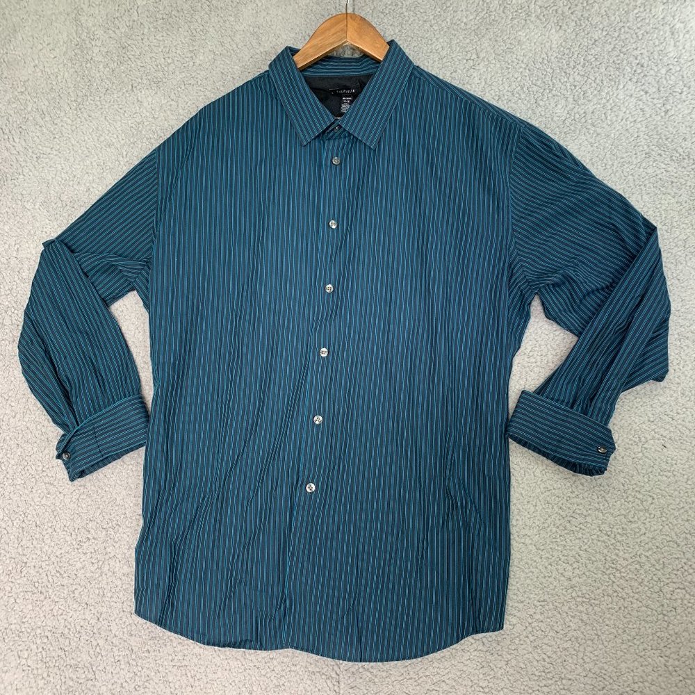Van Huesen Casual Blue Striped Button Up . Perfect Condition